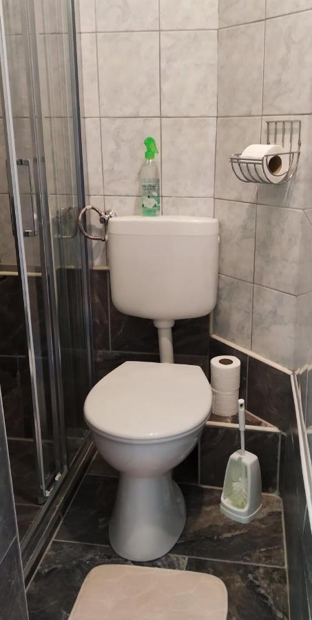 Csobogó Vendégház Eger Extérieur photo